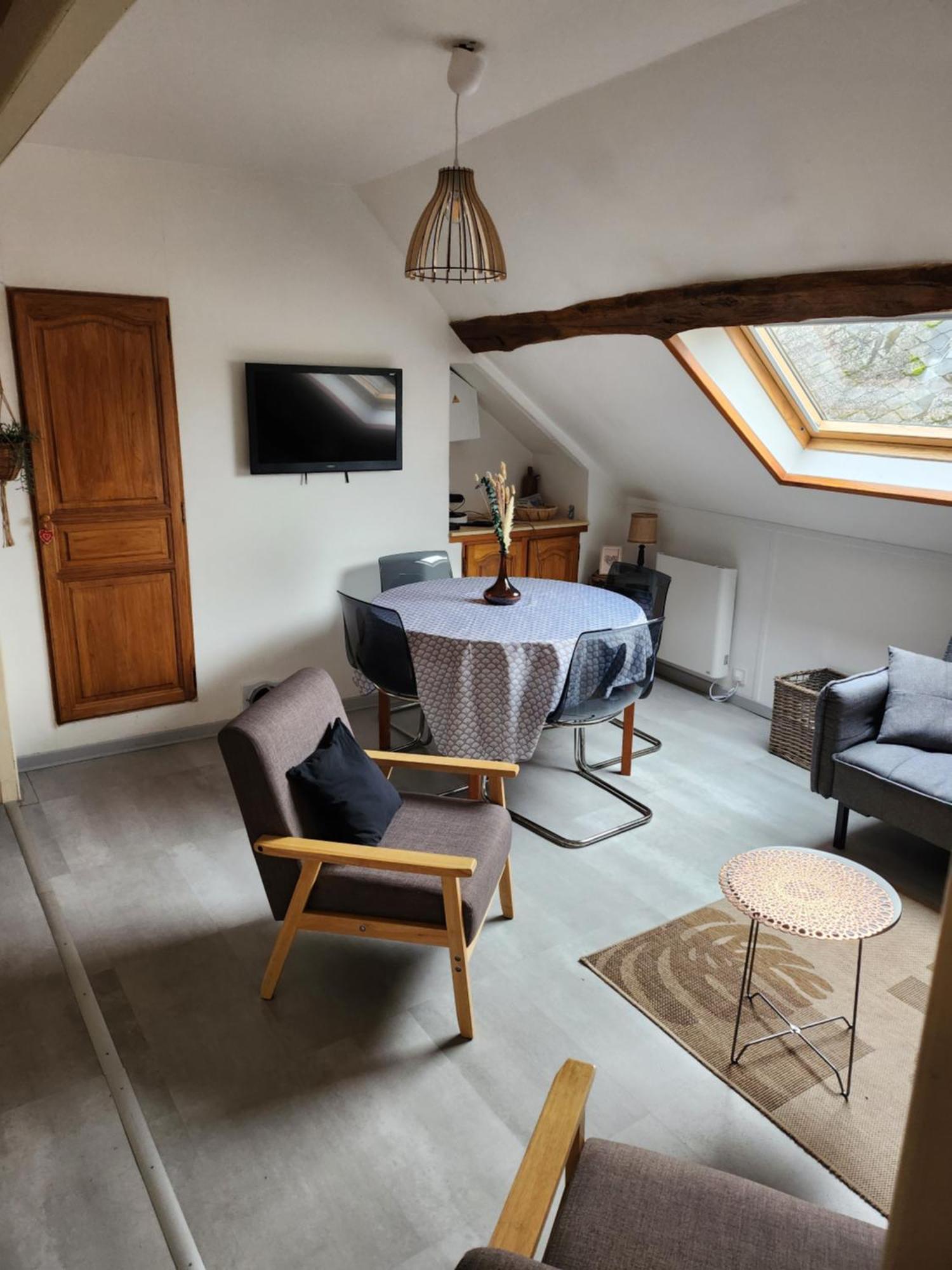 L'Escale Solognote Apartment Tour-en-Sologne Luaran gambar